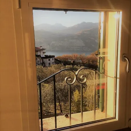 Apartment Mansardino Malcesine