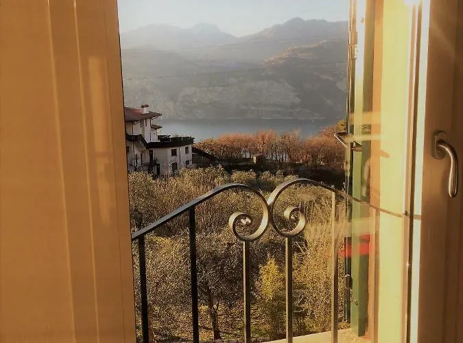 Апартаменты Mansardino Мальчезине