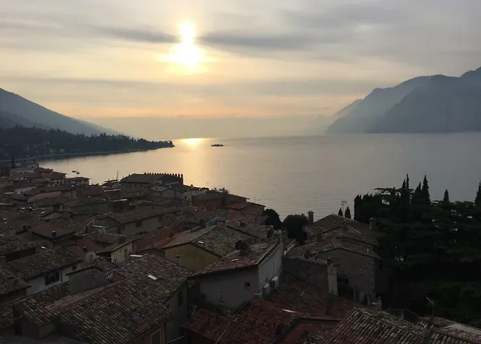 Mansardino Apartment Malcesine