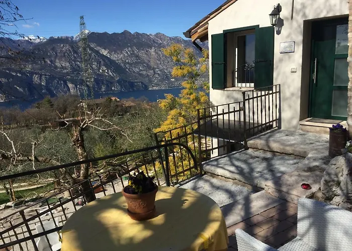 Mansardino Apartment *