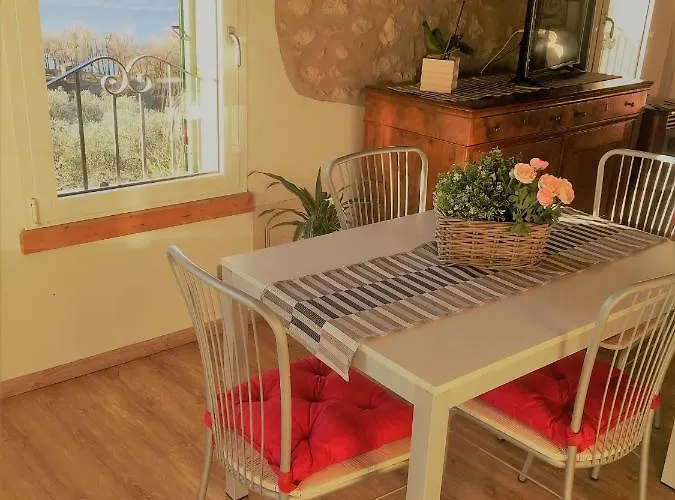 Mansardino Διαμέρισμα Μαλτσεζίνε