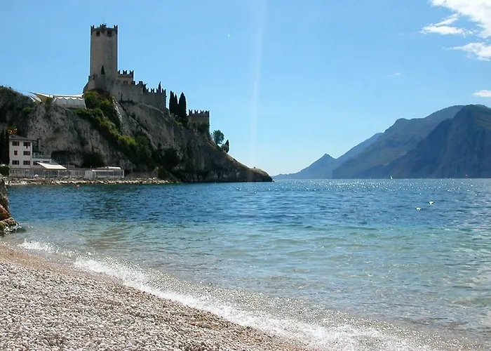 Mansardino Διαμέρισμα *